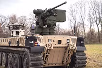 Video: Sắp có Đại chiến Robot Transformers phiên bản đời thật?