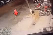 Video: Mải quay Tiktok, girl xinh mất bay điện thoại