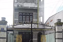 Nhà của chủ doanh nghiệp Vị Xuyên bị ngân hàng yêu cầu bán