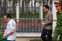 Đại úy công an chở thuốc lá lậu ở Sóc Trăng