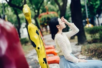 Em đừng yêu người đàn ông khiến em phải ghen 