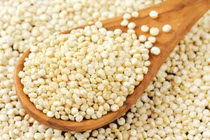 5 loại thực phẩm giảm mụn trứng cá mùa nắng nóng