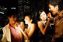 Bi kịch đau thương sau hợp đồng đổi vợ hết sức hoang đường