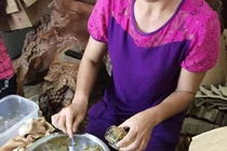 Rùng mình sản xuất mỹ phẩm cao cấp từ nguyên liệu TQ ở Công ty Hoàng Bảo An 