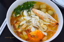 Cách làm bánh canh ghẹ tại nhà cực ngon