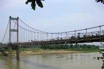 Hé lộ nguyên nhân hai nữ sinh lớp 8 rủ nhau tự tử ở Nghệ An