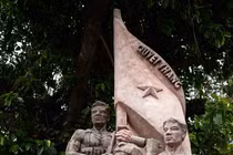 Người để lại "dáng đứng VN trên đường băng Tân Sơn Nhứt" là ai?