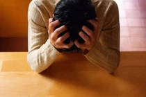 Đi khám, người đàn ông "sốc nặng" khi biết vô sinh nhưng vẫn có 9 con