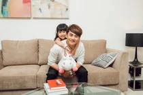 Ưng Đại Vệ viết nhạc thiếu nhi, mua nhà vì con gái