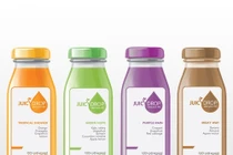 Tại sao không nên uống nước ép đóng chai?