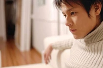 Kỳ lạ hành động của gã hàng xóm mỗi khi vợ chồng tôi cãi nhau