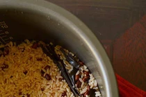 Cho nắm đậu đỏ nấu cùng cơm, tác dụng bất ngờ 1 tuần sau đó