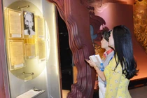 Trưng bày hiện vật, tài liệu về Cách mạng Tháng Tám năm 1945