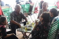 Quán nước mía ngoại ô TP.HCM thu hơn nửa tỷ đồng mỗi tháng