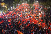 Video: Muôn kiểu mừng U23 Việt Nam vào chung kết lan truyền mạnh