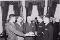 Huyền thoại người lính "một cản trăm" để cứu cả đại đội