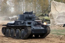 Hốt hoảng xe tăng Panzer Đức tập trận trên đất…Nga