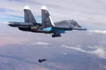 Ảnh QS ấn tượng tuần: Su-34 ném siêu bom đánh IS