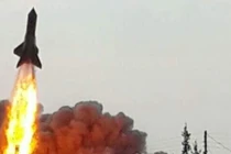 Ngạc nhiên tên lửa đạn đạo của quân nổi dậy Syria