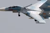 Cận cảnh bia bay dùng cho Su-30MK2 Việt Nam tập bắn