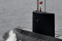 Ngoạn mục tàu ngầm Kilo 636 phóng tên lửa Kalibr