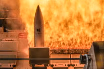 Ảnh đẹp tên lửa phòng không SM-2 Mỹ xé toạc trời