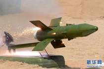 Binh sĩ Syria chạy thoát tên lửa AT-3 trong gang tấc