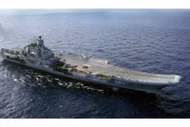 Tàu sân bay Nga bắn tên lửa hạ mục tiêu