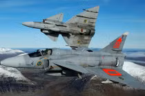 Tận mắt tiêm kích suýt bắn rơi được siêu cơ SR-71 Mỹ