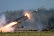 Siêu pháo TOS-1A tới Syria, phiến quân IS “mất hồn”