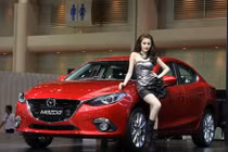 Mazda3 phiên bản 2017 chốt giá từ 375 triệu đồng có gì "hot"?