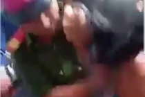 Người phụ nữ tấn công vào “chỗ hiểm” của công an đang thi hành công vụ