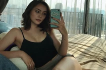 Yêu từ cái nhìn đầu tiên body “nóng bỏng mắt” của bông hồng lai Việt - Đức