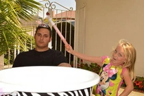 Ảnh xúc động của bố đơn thân và con gái yêu