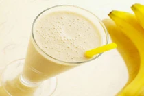 Cách làm các loại sinh tố “đặc trị” da nám