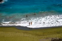 Chiêm ngưỡng những bãi biển đẹp kỳ lạ nhất thế giới