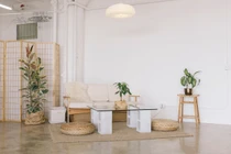 Lạ mắt trang trí nhà bằng gạch xi măng không tốn kém