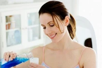 9 tác dụng làm đẹp “thần thánh” của nước súc miệng