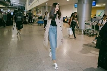 Ngắm gu thời trang cực sành điệu của Thanh Hằng