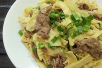 Với 1kg măng làm được 3 món ngon, bổ, không độc