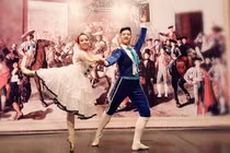 Hoàng tử ba lê Việt Nam chỉ cách làm đẹp khiến chàng “đổ xiêu vẹo“