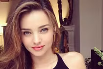 Tiết lộ tỷ lệ lý tưởng của một đôi môi quyến rũ