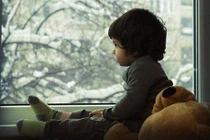 Bố nghiện rượu, mẹ ngoại tình, con cái sống sao?