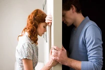 Quá đau đớn khi phát hiện vợ có con riêng với tình cũ