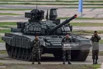 Theo gót Việt Nam, Lào mua xe tăng T-72B "nâng cấp" lục quân