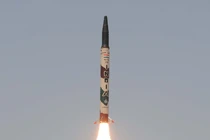 Ấn Độ thử nghiệm tên lửa đạn đạo mang vũ khí hạt nhân