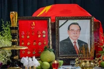 Người dân Củ Chi chờ từ sớm để được viếng cố Thủ tướng Phan Văn Khải 