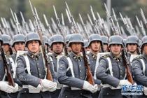 Kỳ lạ nguồn gốc quân phục lạ của Quân đội Chile