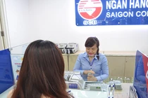 “Tỉ giá đang có lợi cho người giữ tiền Việt Nam“