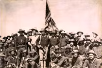 Bất ngờ tuổi đời của lực lượng vũ trang "già" hơn cả nước Mỹ